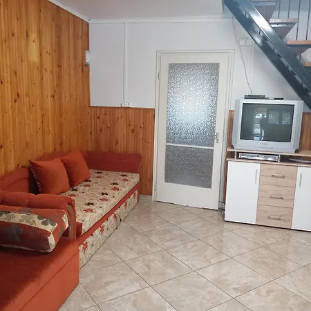 A Whole House With A Garden In Fonyd For 2-10 Persons 度假居 Fonyód