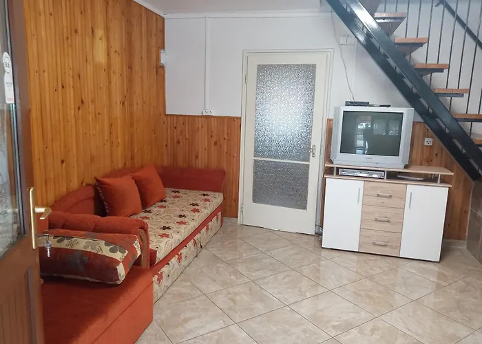 A Whole House With A Garden In Fonyd For 2-10 Persons Vakantiehuis Fonyód